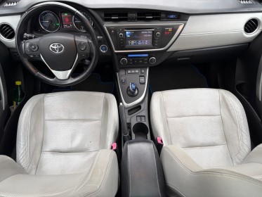 Toyota auris hybride 136h style, caméra ar, radar av/ar, toit panoramique, siège chauffant, garantie 12 mois. occasion...