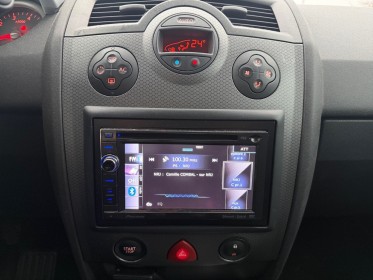 Renault megane ii 1.6 16v climatisation - entretien à jour - garantie 12 mois occasion champigny-sur-marne (94) simplicicar...