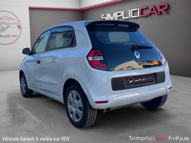 Renault twingo iii 1.0 sce 70 e6c limited garantie 12 mois occasion simplicicar frejus  simplicicar simplicibike france