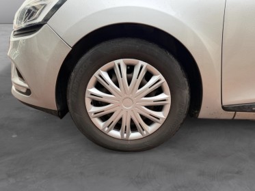 Renault clio iv authentique entretiens renault garantie 12 mois occasion simplicicar le raincy simplicicar simplicibike france