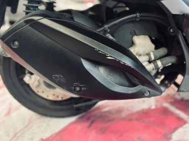 Piaggio mp3 300 hpe/garantie 12 mois occasion simplicicar annecy simplicicar simplicibike france