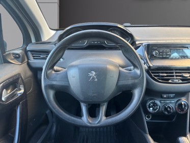 Peugeot 208 business r' 1.6 bluehdi 75 ss bvm5 business r' societe regulateur faible consommation garantie 12 mois occasion...