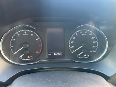 Toyota yaris my19 70 vvt-i design y20 - attelage - caméra de recul - garantie constructeur 04/2029 occasion simplicicar...