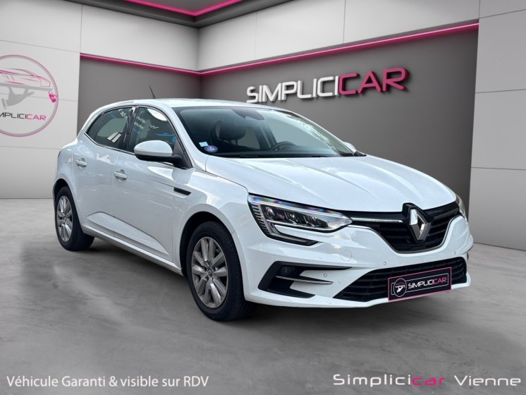Renault megane iv berline tce 115 fap - 21n business garantie 12 mois occasion simplicicar vienne simplicicar simplicibike...