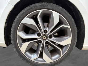 Renault megane iv berline business air / garantie 12 mois occasion simplicicar lyon nord simplicicar simplicibike france