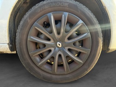 Renault twingo iii 1.0 sce 70 bc zen garantie 12 mois occasion simplicicar lyon nord simplicicar simplicibike france