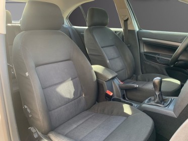 Skoda octavia 1.9 tdi 105 ch confort climatisation/aide au stationnement occasion simplicicar perpignan  simplicicar...