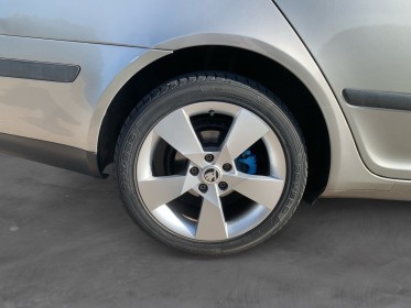 Skoda octavia 1.9 tdi 105 ch confort climatisation/aide au stationnement occasion simplicicar perpignan  simplicicar...