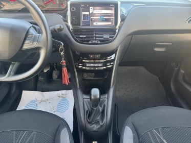 Peugeot 208 active vti 95 ch bvm5--- occasion simplicicar orgeval  simplicicar simplicibike france
