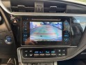 Toyota auris business hybride 136h dynamic business - caméra de recul - sièges chauffants - attelage - garantie 12 mois...