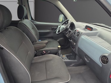 Peugeot partner combi 1.6 16v quiksilver occasion simplicicar lille  simplicicar simplicibike france