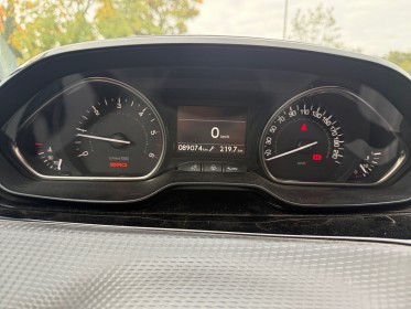 Peugeot 2008 1.6 bluehdi 120ch ss bvm6 allure - climatisation bizone - radars de recul occasion simplicicar lagny ...