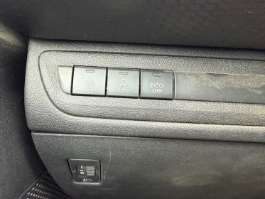 Peugeot 2008 1.6 bluehdi 120ch ss bvm6 allure - climatisation bizone - radars de recul occasion simplicicar lagny ...