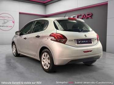 Peugeot 208 essence 68ch bvm5 access garantie 12 mois occasion simplicicar saint-jean simplicicar simplicibike france