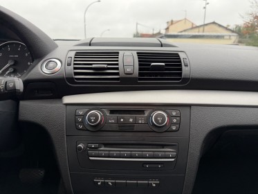 Bmw serie 1 e81 118i 143 ch confort - sièges chauffants - carnet d'entretien occasion champigny-sur-marne (94) simplicicar...