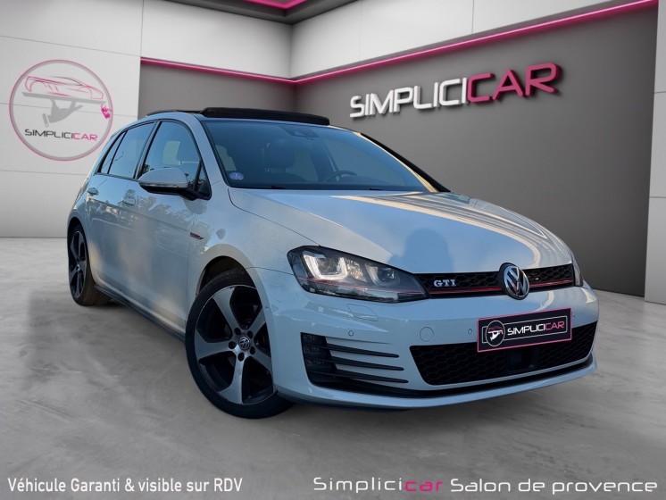 Volkswagen golf 2.0 tsi 220 gti/camera ar/radar av ar/toit ouvrant/véhicule français/garantie occasion simplicicar salon de...