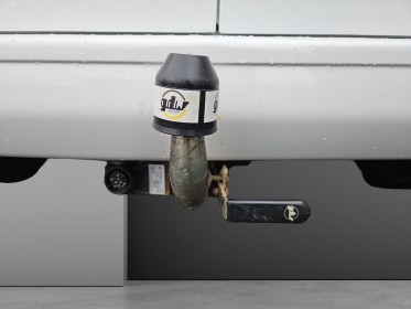 Opel vivaro fourgon l2 2.0 diesel 145 ch pack business occasion simplicicar velay simplicicar simplicibike france