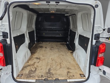 Opel vivaro fourgon l2 2.0 diesel 145 ch pack business occasion simplicicar velay simplicicar simplicibike france