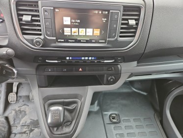 Opel vivaro fourgon l2 2.0 diesel 145 ch pack business occasion simplicicar velay simplicicar simplicibike france