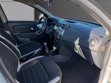 Dacia sandero tce 90 stepway caméra arr / bluetooth occasion simplicicar veauche simplicicar simplicibike france