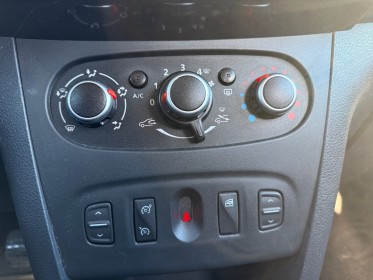 Dacia sandero tce 90 stepway caméra arr / bluetooth occasion simplicicar veauche simplicicar simplicibike france