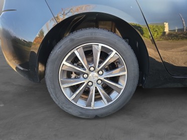 Peugeot 308 essence 110ch ss bvm5 série spéciale style courroie ok révisé garantie 12 mois occasion simplicicar vichy...