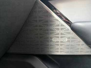 Land rover range rover velar 3.0l d300 bva r-dynamic occasion simplicicar lagny  simplicicar simplicibike france