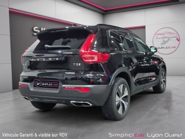 Volvo xc40 t3 163 ch geartronic 8 r-design / 1ère main / historique complet volvo / garantie 12 mois occasion simplicicar...