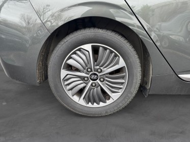 Hyundai ioniq plug-in 141 ch creative / sièges chauffant / volant chauffant occasion osny simplicicar simplicibike france