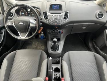 Ford fiesta 1.25 60 edition occasion simplicicar lyon nord simplicicar simplicibike france