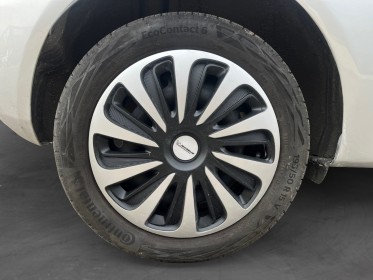 Ford fiesta 1.25 60 edition occasion simplicicar lyon nord simplicicar simplicibike france