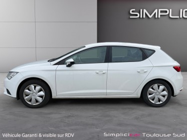 Seat leon 1.6 tdi 105  référence climatisation bluetooth attelage garantie 12 mois occasion simplicicar toulouse sud...