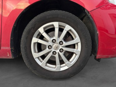 Toyota verso lca connect 2.0 d4d 126ch shyview connect - attelage - garantie 12 mois occasion simplicicar brest simplicicar...