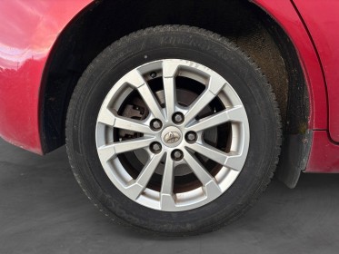 Toyota verso lca connect 2.0 d4d 126ch shyview connect - attelage - garantie 12 mois occasion simplicicar brest simplicicar...