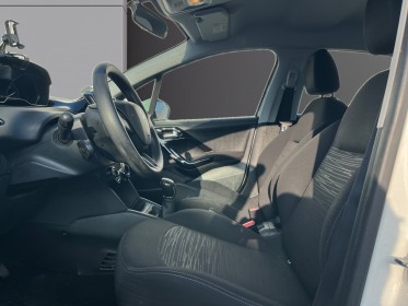 Peugeot 208 bluehdi 100 ch active - garantie 12 mois occasion simplicicar reims simplicicar simplicibike france