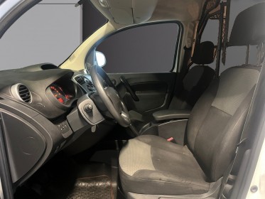 Renault kangoo express blue dci 95 grand confort attelage garantie 12 mois occasion simplicicar bordeaux  simplicicar...