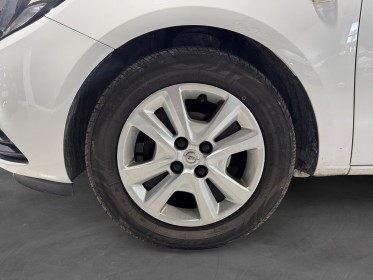 Opel corsa 1.4 90 ch edition clim bluetooth garantie 12 mois occasion simplicicar narbonne simplicicar simplicibike france