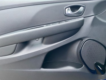 Renault clio iv tce 120 energy gt line caméra de recul sièges chauffants régulateur garantie 12 mois occasion barberey...