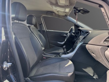 Opel astra 1.4 turbo 140ch connect pack garantie 12 mois occasion montpellier (34) simplicicar simplicibike france