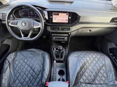Volkswagen t-cross 1.0 tsi 115 start/stop bvm6 carat - garantie 12mois - suivie vw - carplay - sono beats - camera de recul...