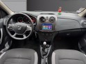 Dacia sandero tce 90 stepway / radar de recul / barres de toit / entretien renault / garantie 12 mois occasion paris 17ème...