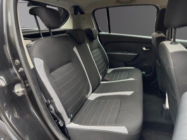 Dacia sandero tce 90 stepway / radar de recul / barres de toit / entretien renault / garantie 12 mois occasion paris 17ème...