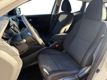 Nissan qashqai 1.2 dig-t 115 acenta caméra de recul clim bi-zone garantie 12 mois occasion simplicicar les sables-d'olonne...