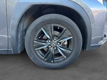 Lexus ux 250h luxe - carplay - sièges av en cuire chauffants - régulateur adaptatif occasion champigny-sur-marne (94)...