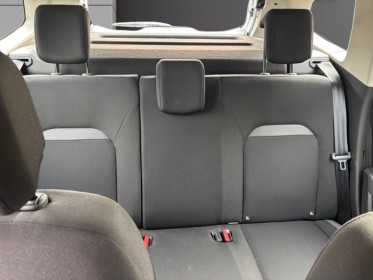 Dacia duster eco-g 100 4x2 essentiel climatisation bluetooth garantie 12 mois occasion simplicicar colmar simplicicar...