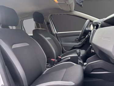 Dacia duster eco-g 100 4x2 essentiel climatisation bluetooth garantie 12 mois occasion simplicicar colmar simplicicar...