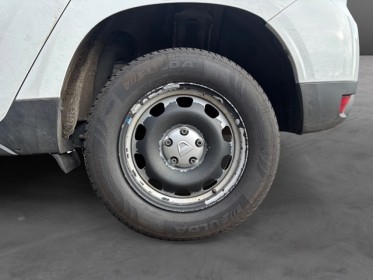 Dacia duster eco-g 100 4x2 essentiel climatisation bluetooth garantie 12 mois occasion simplicicar colmar simplicicar...