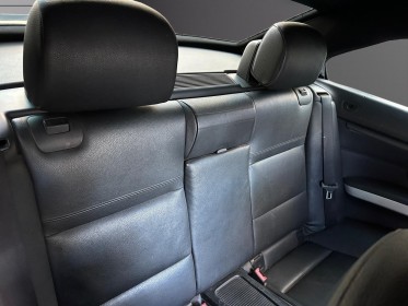 Bmw serie 3 cab e93 lci 330d 245 ch sport design a, radar de recul avant arriére, ligne sport, diffusseur arriére sport,......