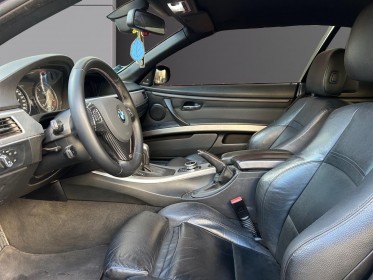 Bmw serie 3 cab e93 lci 330d 245 ch sport design a, radar de recul avant arriére, ligne sport, diffusseur arriére sport,......