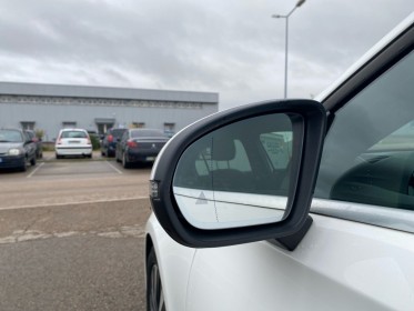 Mercedes classe a business 180 d 8g-dct business line attelage semi amovible angles morts caméra de recule garantie 12 mois...